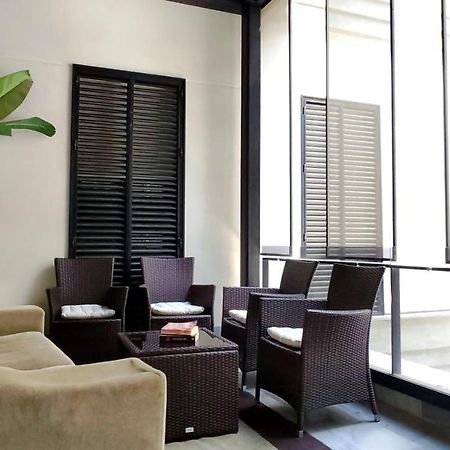 Selecta Elegante Apartamento Con Patio En Centro Historico إشبيلية المظهر الخارجي الصورة